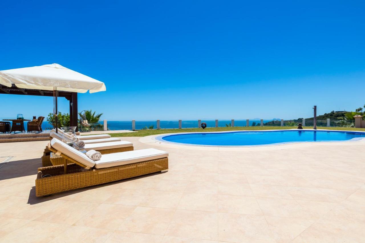 Luxury Villa Bellagio Estepona (Adults Only) Bagian luar foto