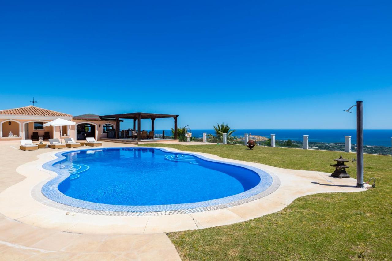 Luxury Villa Bellagio Estepona (Adults Only) Bagian luar foto
