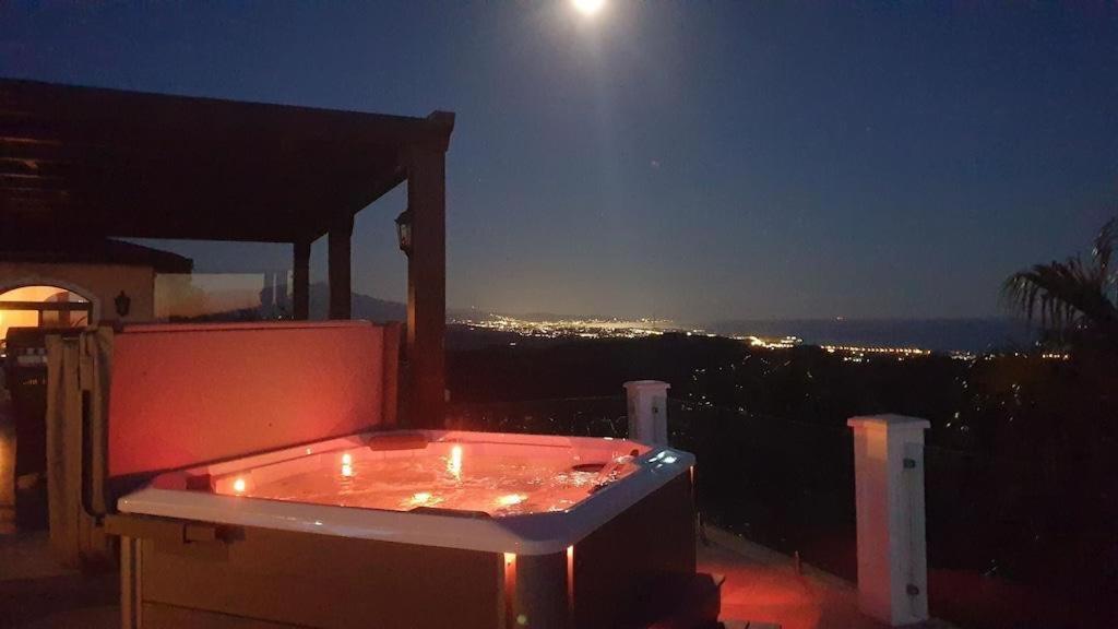Luxury Villa Bellagio Estepona (Adults Only) Bagian luar foto